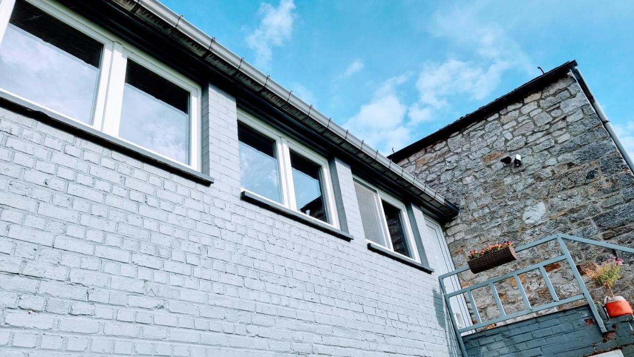 Le Gite De La Gray House Mettet 외부 사진